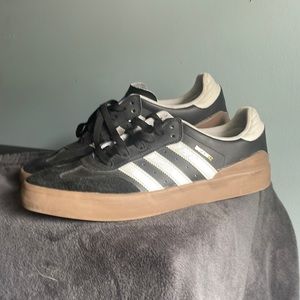 Adidas Busenitz Skate shoes, black and gum sole, barely worn